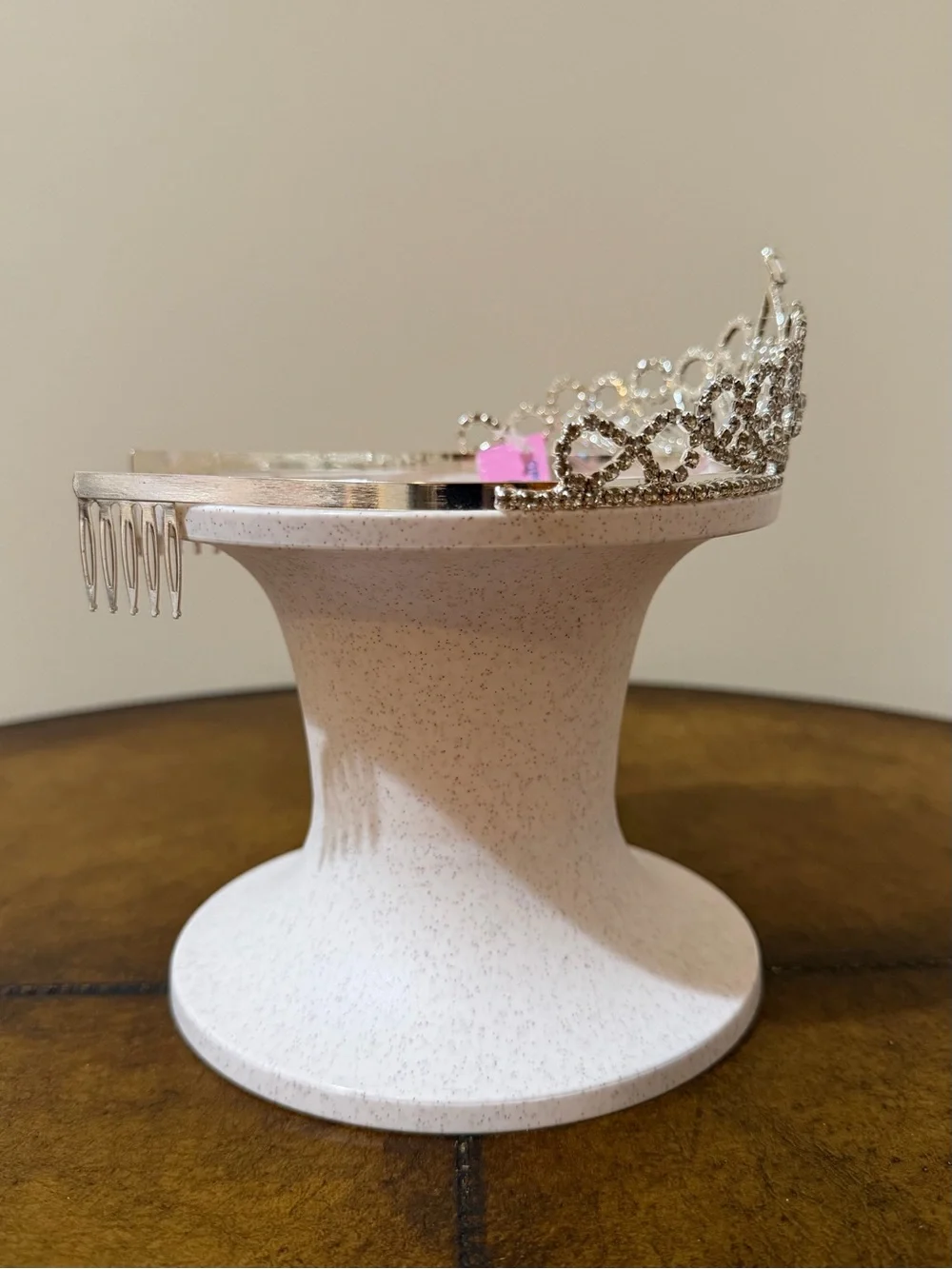 NEW WITH TAGS AUTHENTIC ARRIBAS DISNEY PRINCESS WEDDING PARTY TIARA WITH COMBS 👑